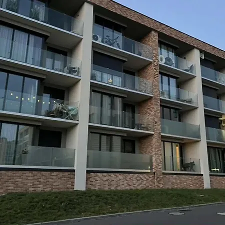 Perlowa Przystan - Sienkiewicza 28g *